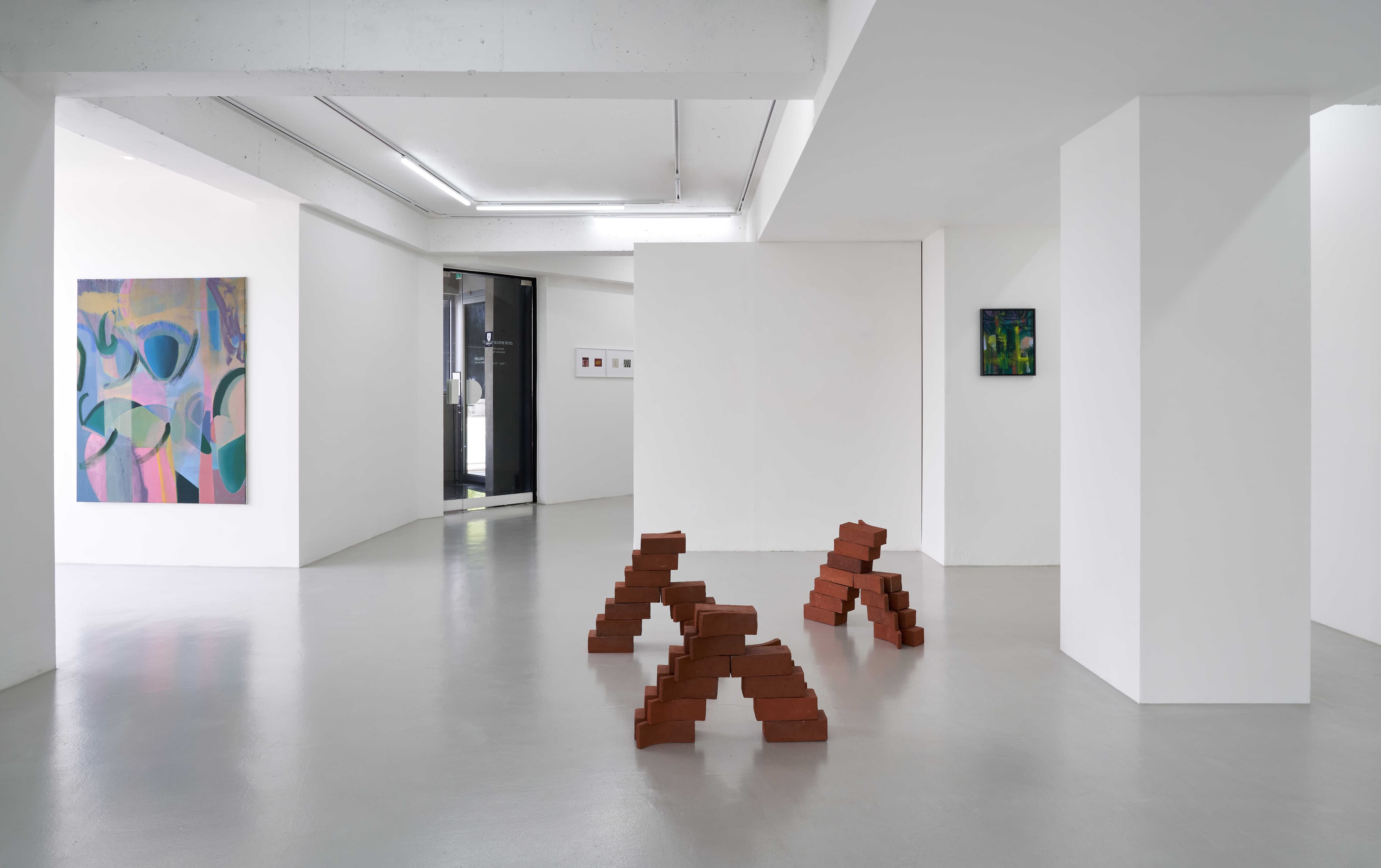 선으로 동작으로 허공으로